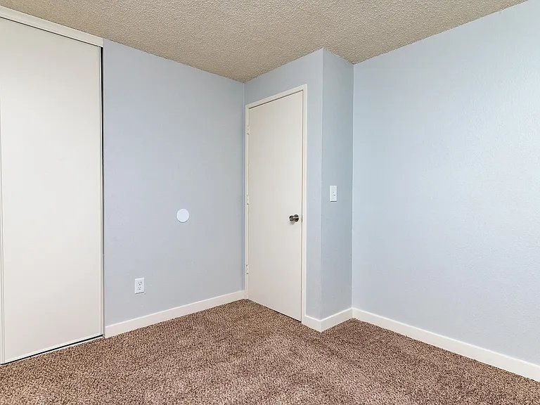 Tamaryn | Townhome B Bedroom Entry
