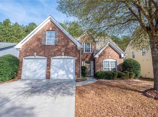 2924 Cooper Woods Ln, Loganville, GA 30052