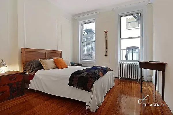 Rented by The Agency | media 9