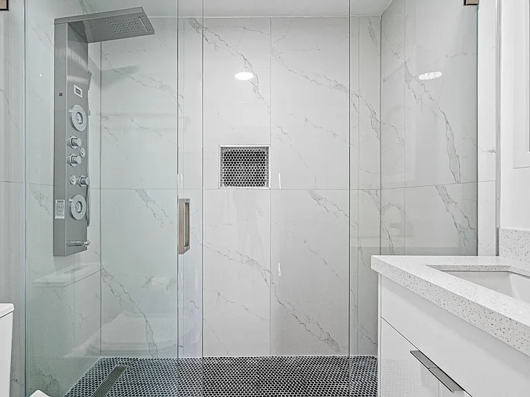 510 W Park Dr #104-3 — Photo 11