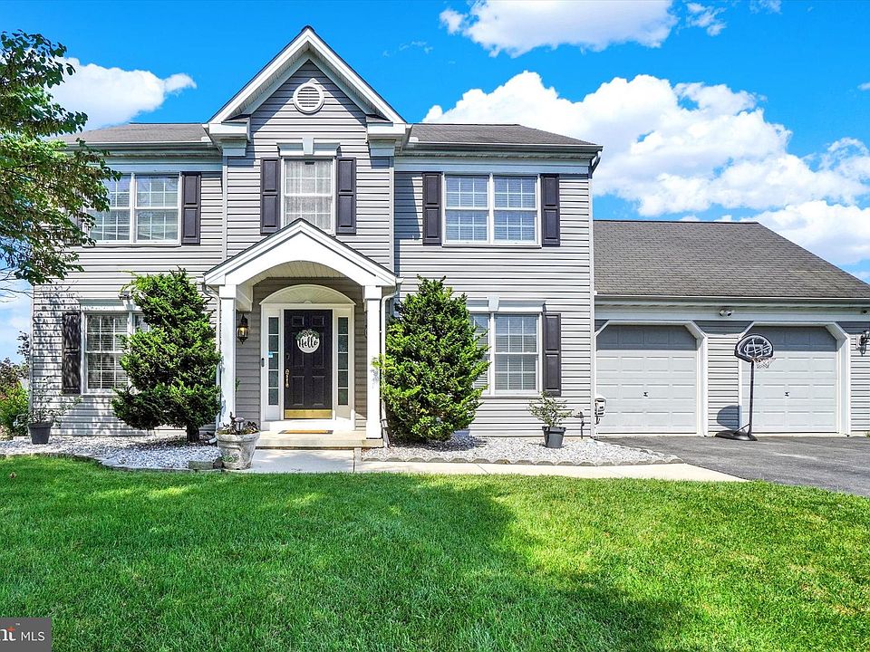 2nd image of 65 Angela Ln