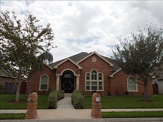1st image of 3205 Wisteria Ave