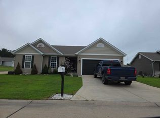 360 Spring Valley Dr, Winfield, MO 63389