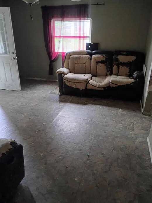 3 bed, 868 sqft, $850 — Photo 4
