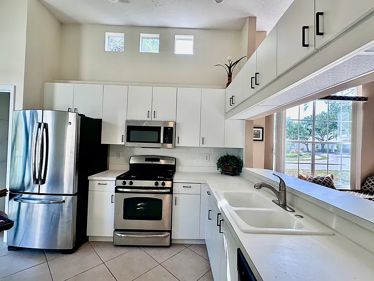 7630 Whitebridge Gln — Photo 11