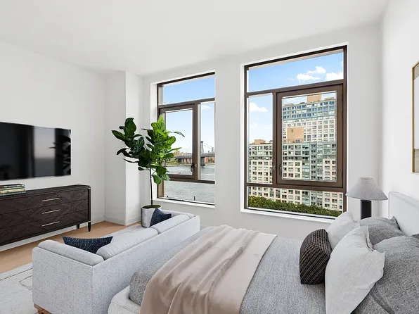 480 Kent Avenue image 2 of 17