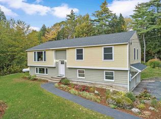 12 Bon Bini Dr, Hillsboro, NH 03244