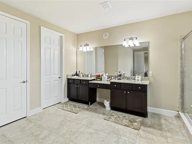 12130 Uleta Ln — Photo 18