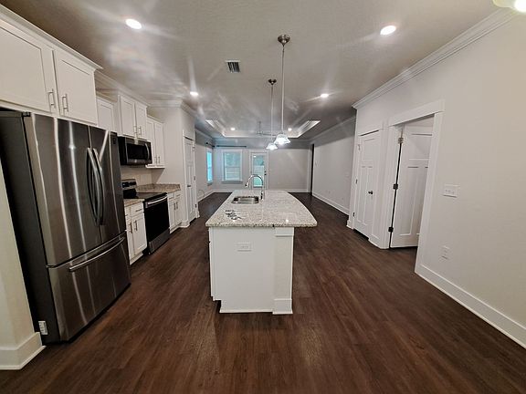 4th image of 6285 Sonoma Ln