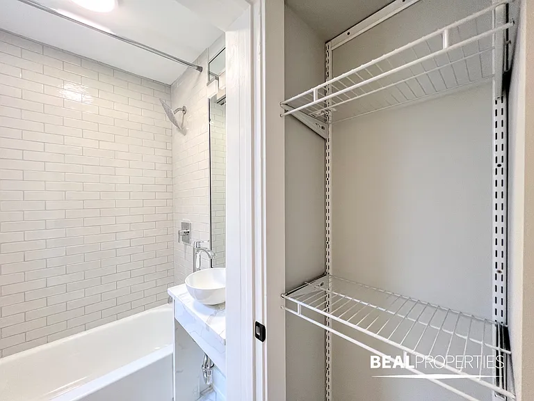 505 West Belmont Ave — Photo 73