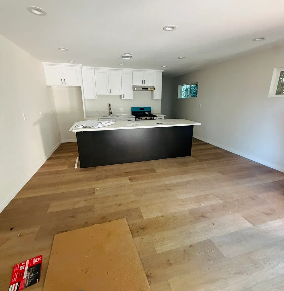 2 bed, 1150 sqft, $3,300 — Photo 1