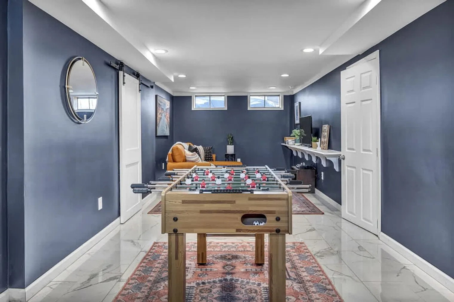 3 bed, 1.0 bath, 1506 sqft, $5,904 — Photo 2