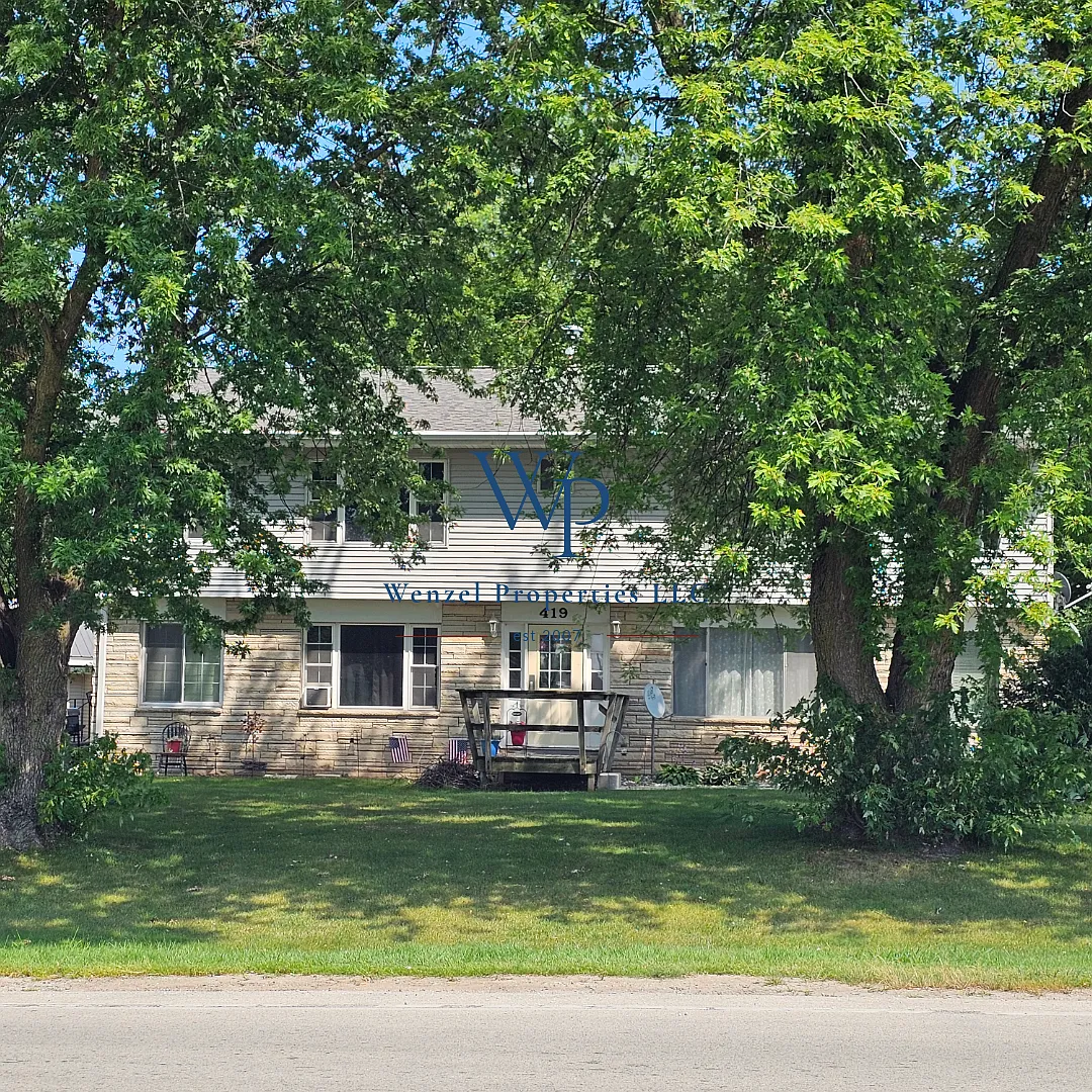 2 bed, 800 sqft, $900 — Photo 1