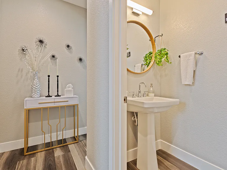 6048 Danwood Dr — Photo 9