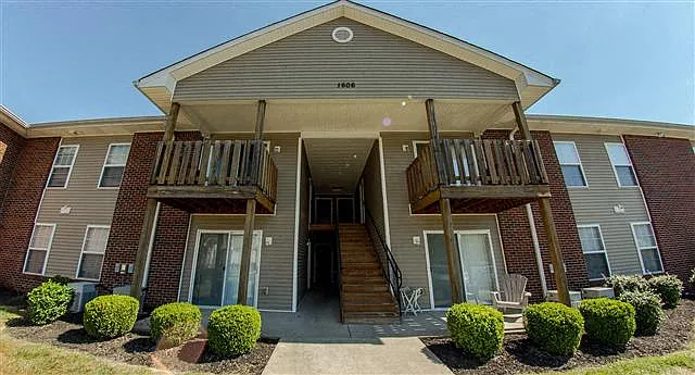 Walnut Grove — Photo 21