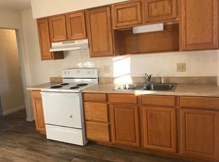 105 S County Rd APT 201, Mascoutah, IL 62258