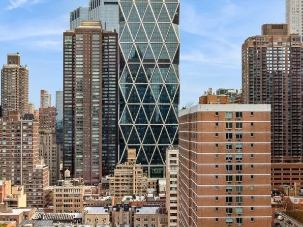 310 West 52nd Street 22H image 11 of 11