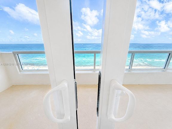 5th image of 5601 Collins Ave #Penthouse 2