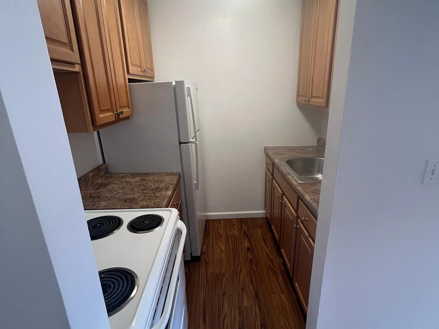 403 Prospect Ave — Photo 4