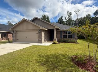 160 Ridgeway Cir, Crestview, FL 32536