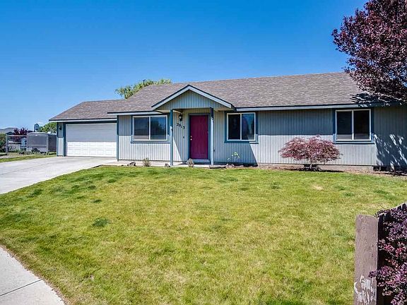 2nd image of 2913 Bluet Dr
