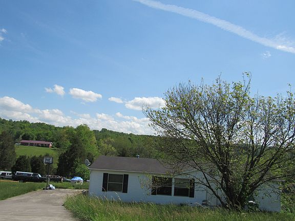 3rd image of 436 Highland Dr