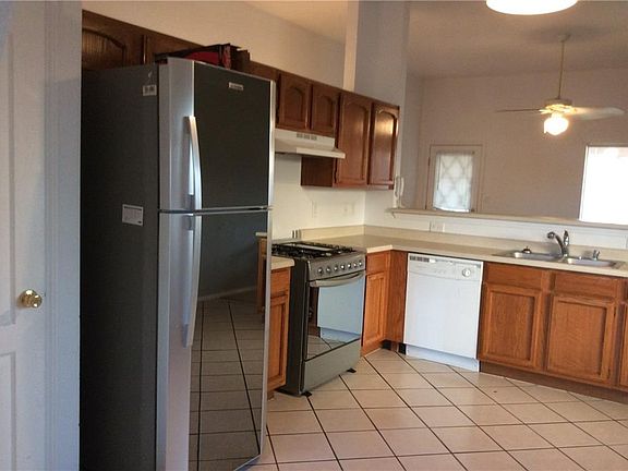 3rd image of 11689 Gypsum Hills Cir