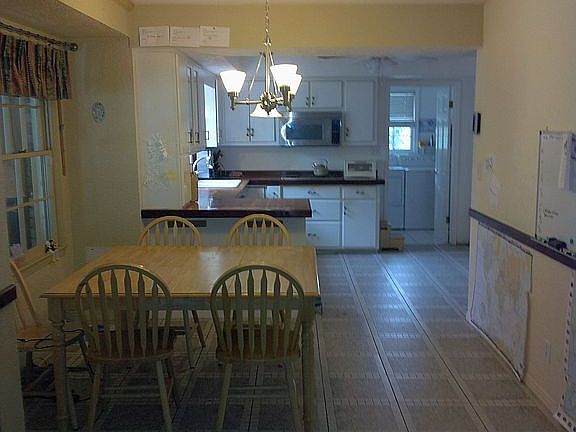 large open kitchen & dining