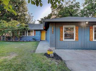 7404 Shadywood Dr, Austin, TX 78745