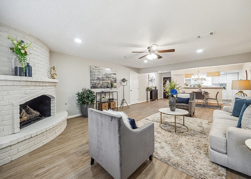 1st image of 3414 Black Locust Drive