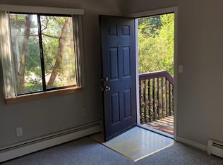16918 Park Place St APT 4, Eagle River, AK 99577