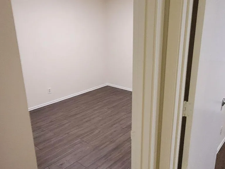 12113 Menaul Blvd NE #4 — Photo 6