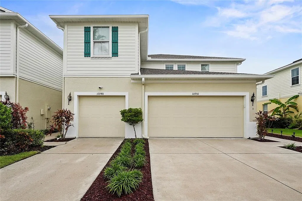 3 bed, 2.5 bath, 1536 sqft, $2,150 — Photo 1