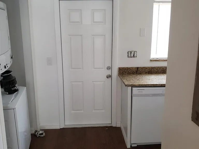 105 Garden Dr — Photo 8