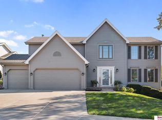 215 N 161st Ave, Omaha, NE 68118
