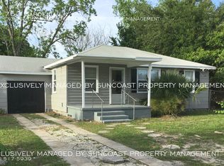 753 Gardenia Ln, Jacksonville, FL 32208