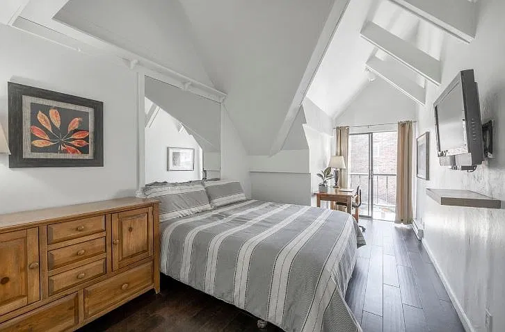 2 bed, 833 sqft, $3,500 — Photo 4