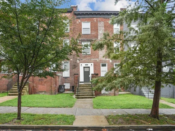 2303 Whittier Ave, Baltimore, MD 21217