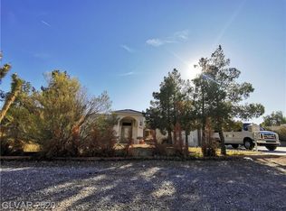 5645 W Quail Ave, Spring Valley, NV 89118