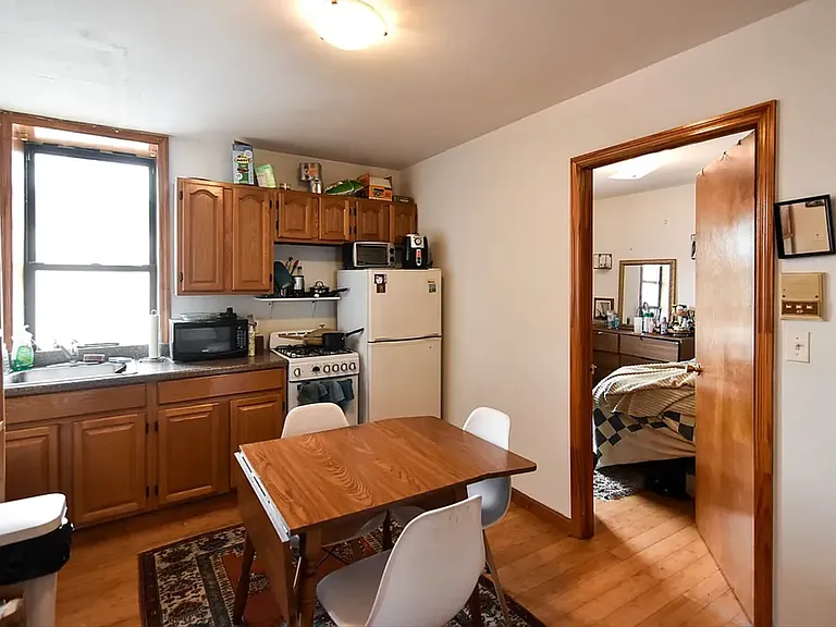 185 Bedford Ave #10 — Photo 7