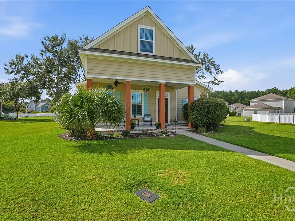 6 Osgood Ln