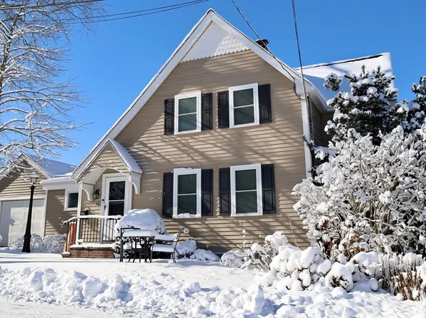 50 Holbrook Rd, Weymouth, MA 02191