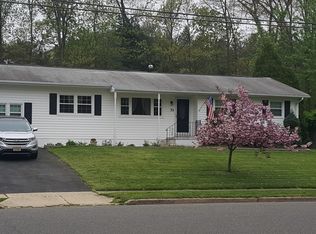 31 Birch Dr, Jackson, NJ