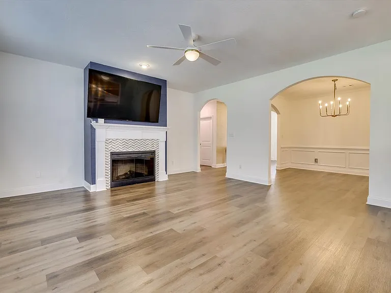 5028 Canterbury Farms Pkwy — Photo 10