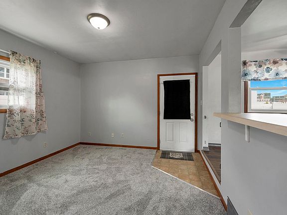 4th image of 2110 Elmview Dr