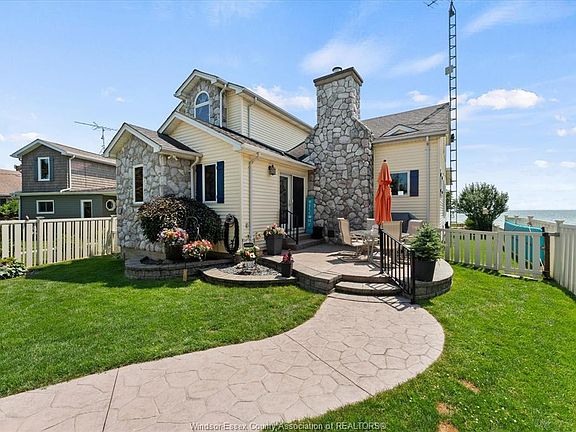4th image of 433 Lake Crest Ct
