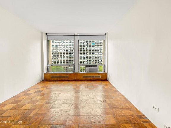 4th image of 333 E 30th St APT 8N