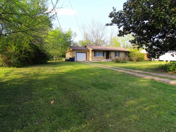 711 E 6th St, Mountain Home, AR 72653