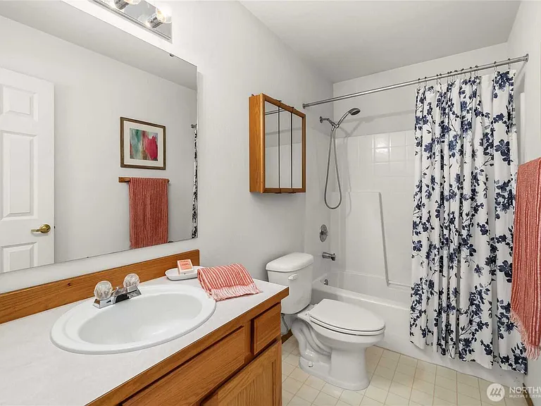 11003 Pansy Pl NW — Photo 29