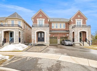 38 Richard Boyd Dr, East Gwillimbury, ON L9N 0S6